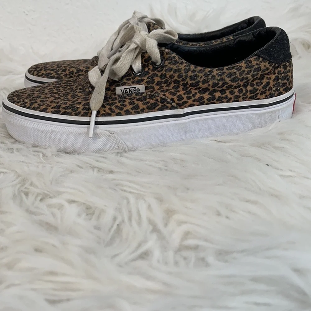 Vans Animal Print Sneakers Size 5 - Picture 6 of 8